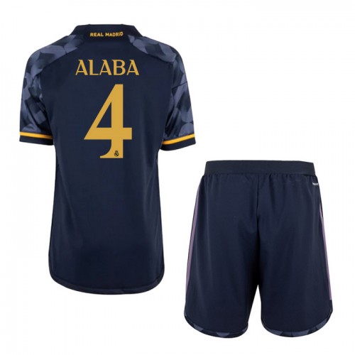 Ensemble Maillot Real Madrid Alaba 4 Exterieur 2023-24 Enfant Ensemble Maillot Real Madrid Alaba 4 Exterieur 2023-24 Enfant